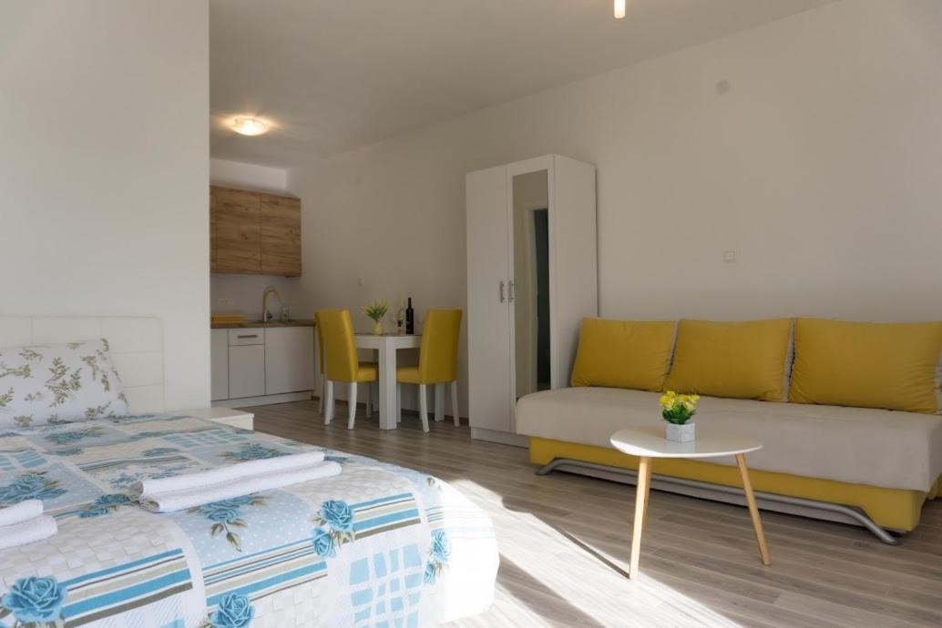 טרביניה Apartmani Ivkovic+ מראה חיצוני תמונה