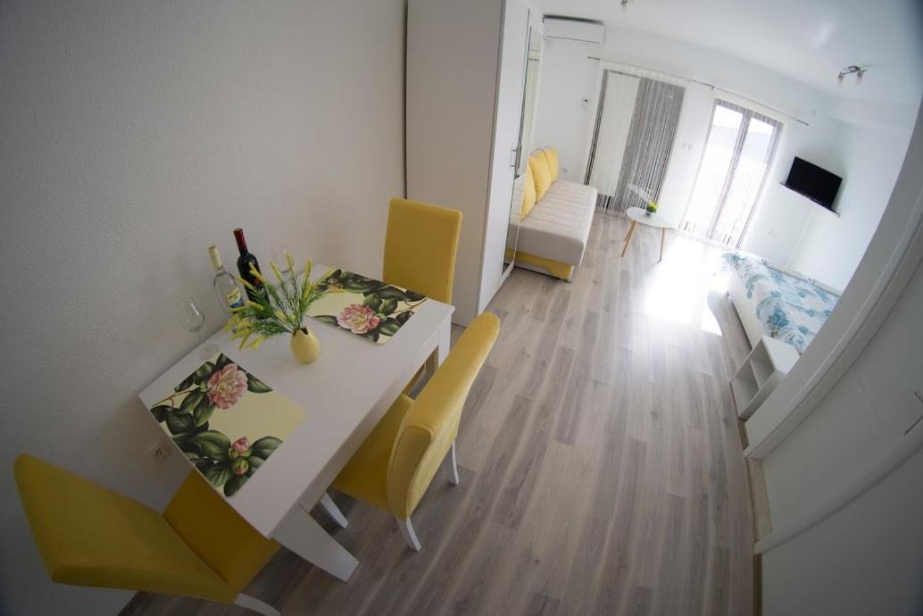 טרביניה Apartmani Ivkovic+ מראה חיצוני תמונה